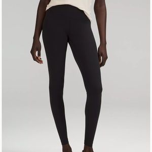 lululemon Align™ High-Rise Pant 25" in black size 6